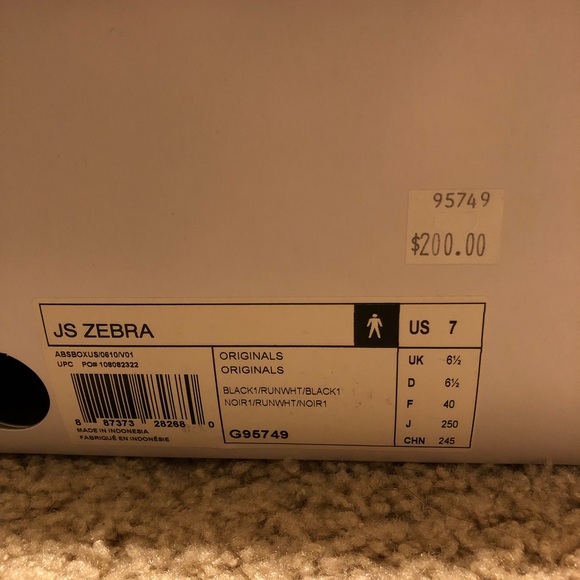 Adidas x Jeremy Scott Zebra Family matching shoes - Picture 5 of 7